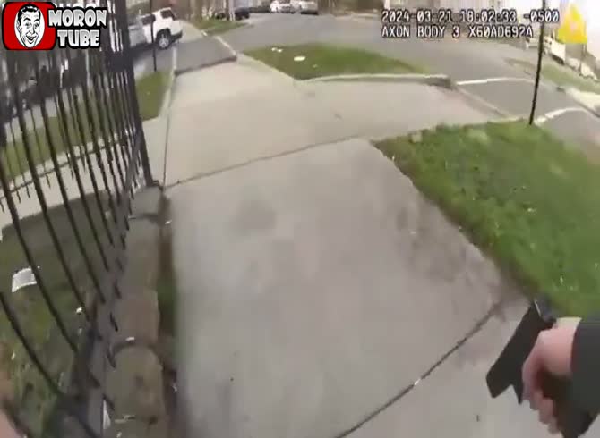 Video :After being recently freed from jail, a gangster guns at police officers and gets shot 100 times